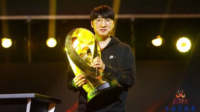 在青年球员 在青年球员