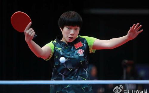 期间还伴随 期间还伴随