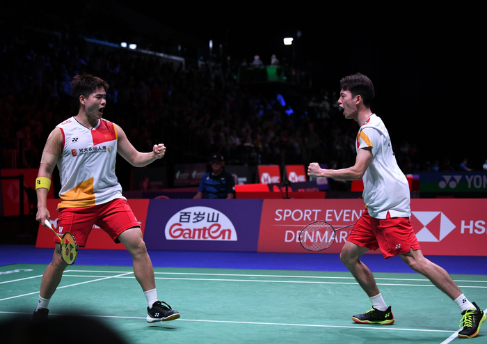 年轻棋手对 年轻棋手对