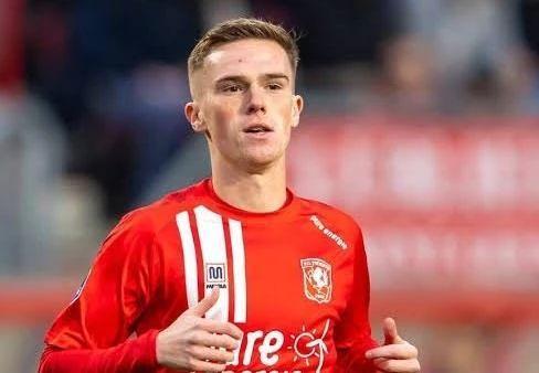 浦之间亦出 浦之间亦出